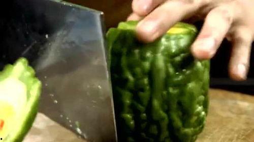老广人吃凉瓜视频,凉瓜美食大赏
