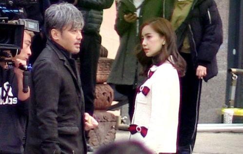 拍戏吃瓜宝宝视频,影视拍摄现场萌态再现