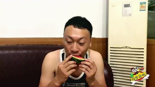 憨儿子吃瓜的声音视频,萌态十足引网友热议