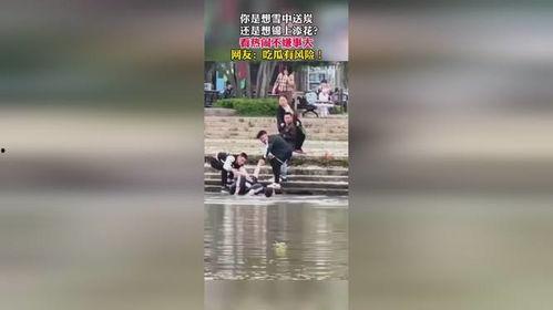 战哥吃瓜群众视频