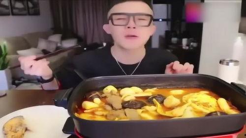 瓜哥美食老婆吃甘蔗视频,瓜哥美食老婆甜蜜吃甘蔗，共享生活美好时光