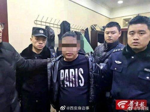 男子吃瓜民警飙戏视频大全,视频大全揭秘警民互动新风尚