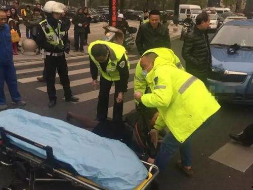 韩城抱娃吃瓜事件视频,一场引发社会热议的街头冲突