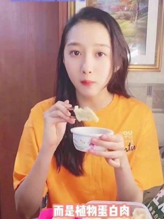 网红吃薛小婉瓜的视频,一场视觉盛宴背后的故事