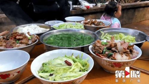 瓜哥吃豆花饭视频