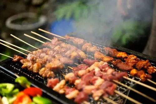 定州烧烤吃瓜事件视频曝光,视频曝光引发网友热议