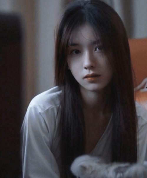 美女舔狗吃瓜视频大全集,美女视频全集幕后故事