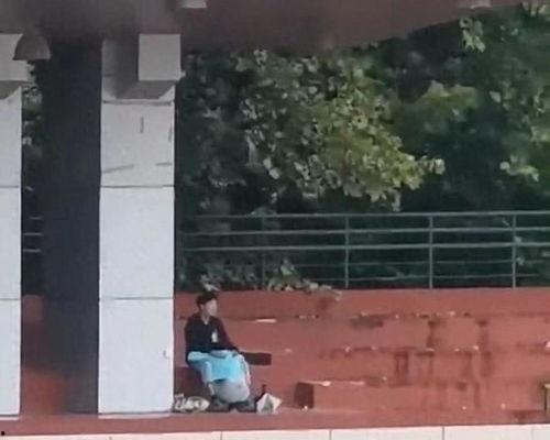 徐水吃瓜事件视频播放,视频曝光引发网友热议