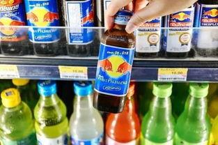 小学生喝红牛吃瓜视频,小学生模仿喝红牛吃瓜，网络热议