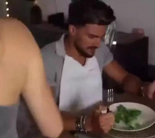 小三王海昕吃瓜视频,揭秘娱乐圈背后的惊人真相