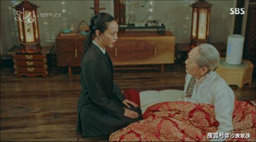 永远的君主吃瓜视频,揭秘宫廷秘闻，宫廷权谋大揭秘！